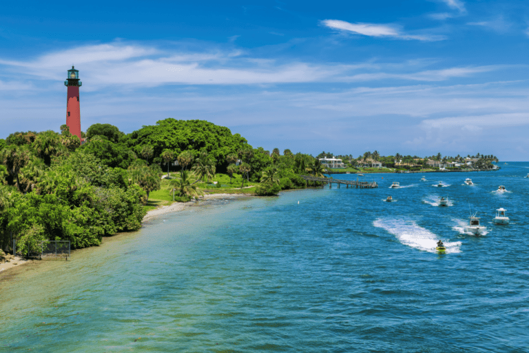 Florida Lighthouse Quest: Unveiling Coastal Treasures