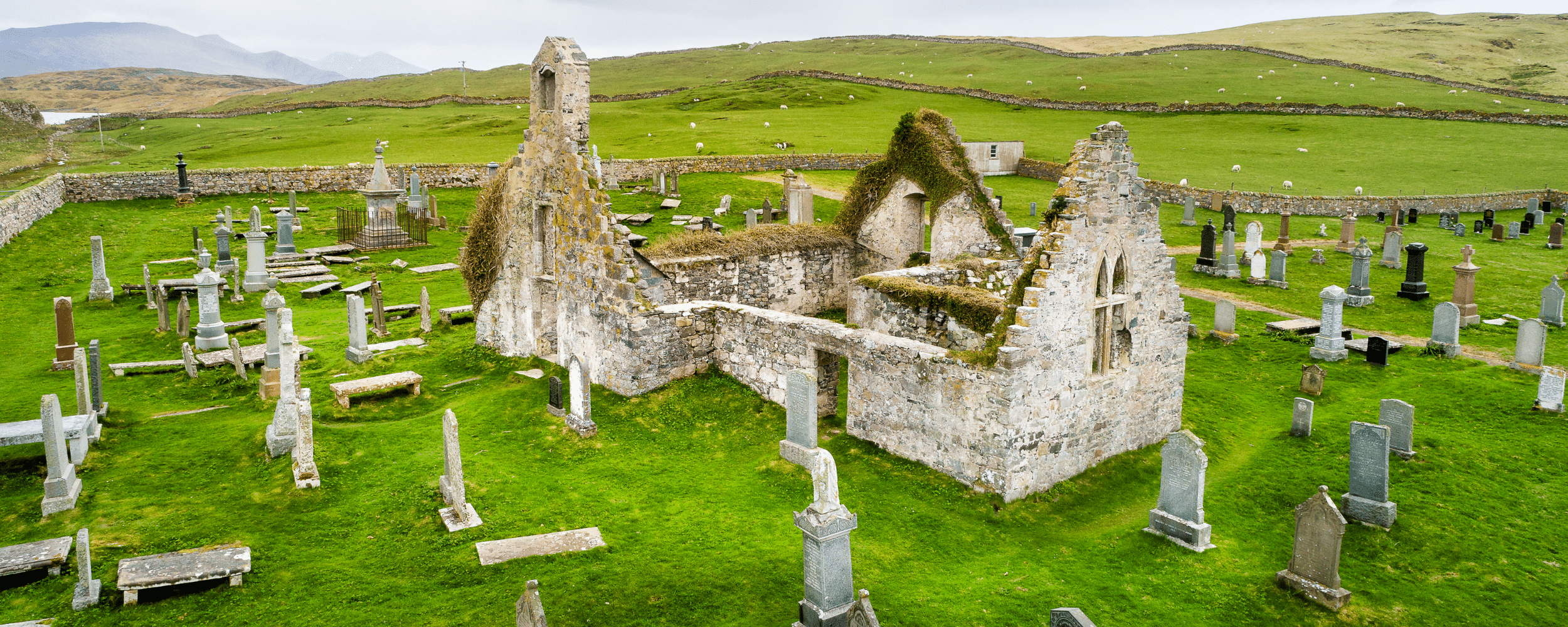 the balnakeil church graveyard