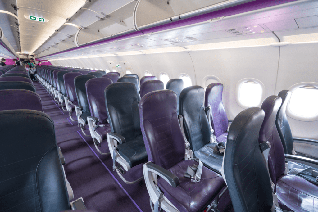 seats inside spirit flight