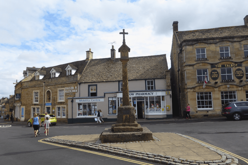 Visit Stow-on-the-Wold, among things to do in the Cotswolds
